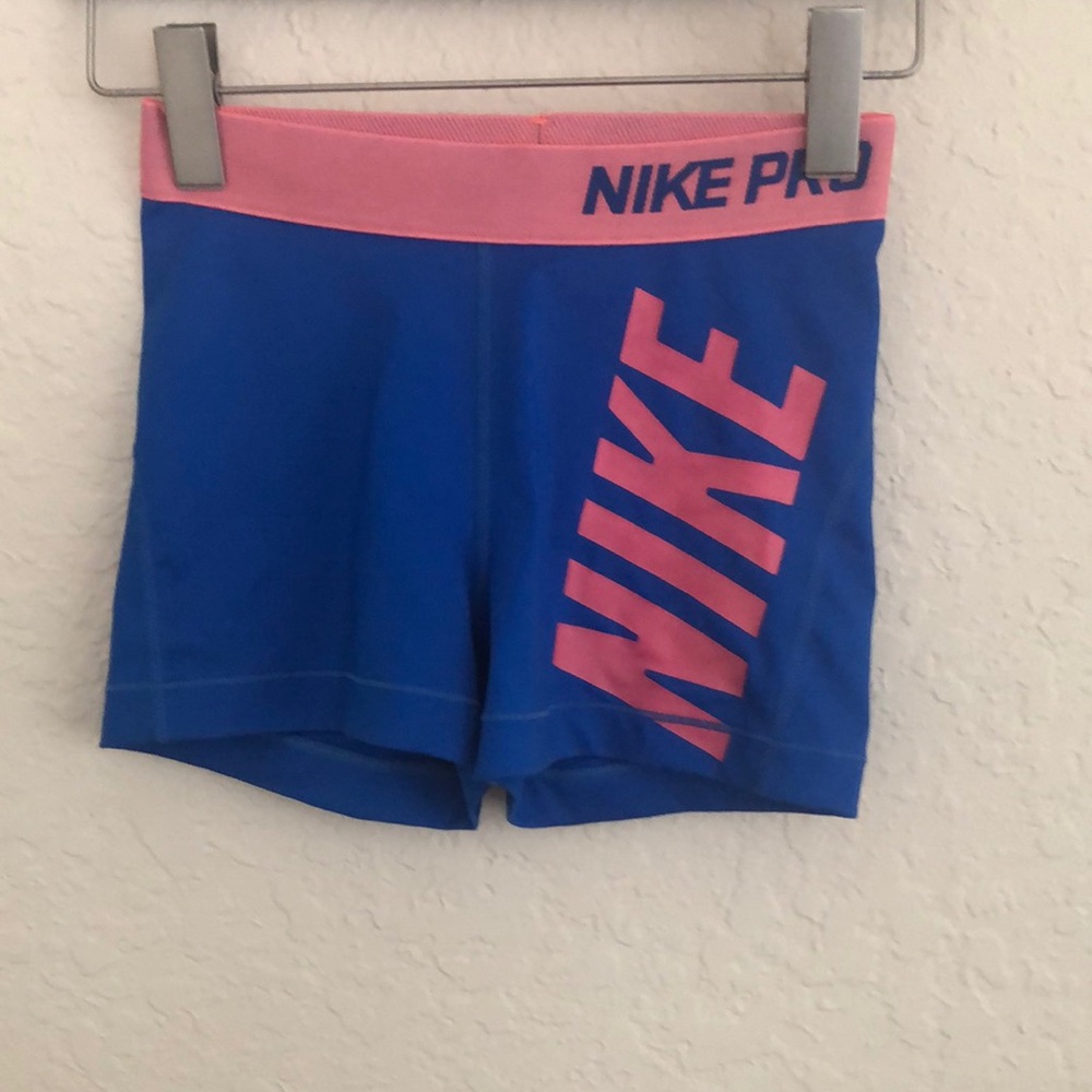 Royal blue and pink nike 𝙋𝙧𝙤 gym shorts